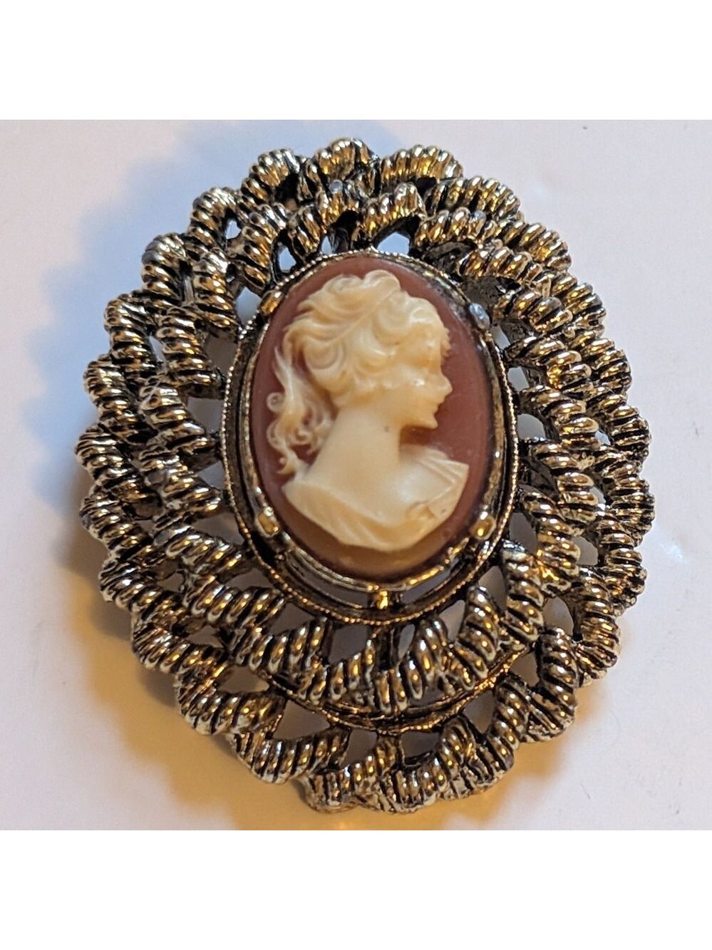 Vintage Cameo brooch signed by Gerry's